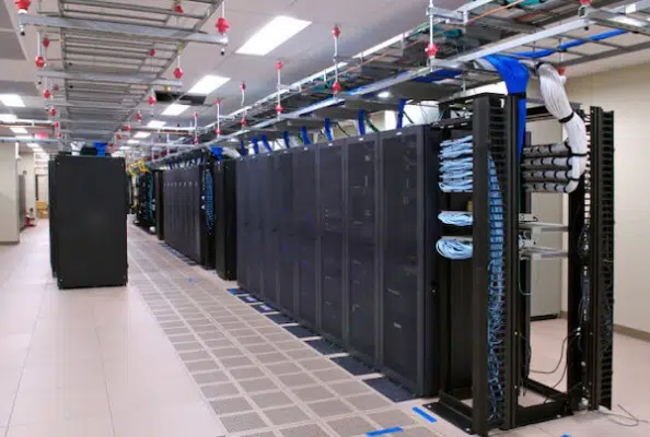 Đường ống làm mát Data Center